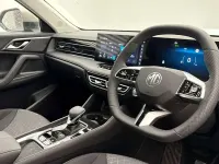 New MG HS SE 224 HP (164 kW) 2026 Silver SUV