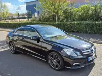 Begagnad Mercedes E350 2010 Svart Sportkupé
