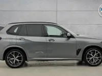 Usado BMW X5 M Sport 482 HP (354 kW) 2023 Cinzento SUV