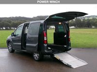 Used Citroën Berlingo Feel 100 HP (73 kW) 2018 Grey MPV