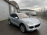 Used Porsche Cayenne 262 HP (192 kW) 2015 Silver SUV