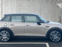 Gebraucht Mini Cooper S Exclusive 176 PS (129 kW) 2023 Grau Kleinwagen