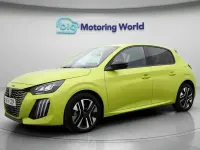 Used Peugeot 208 Allure 101 HP (74 kW) 2024 Yellow Hatchback