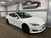Used Tesla Model S Performance 580 kW (789 HP) 2021 White Hatchback