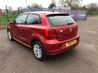 Used VW Polo SE 75 HP (55 kW) 2014 Red Hatchback