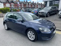 Used VW Golf VII SE 110 HP (80 kW) 2014 Blue Hatchback