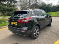 Used Nissan Qashqai N-Connecta 2017 Black SUV