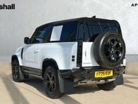 Usado Land Rover Defender HSE Dynamic 249 HP (183 kW) 2025 Branco SUV