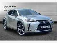 Used Lexus UX 250h 184 HP (135 kW) 2019 Silver SUV