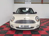 Used Mini Cooper Hatch 2010 White Hatchback