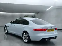 Usado Jaguar XF S 300 HP (220 kW) 2015 Branco Sedan