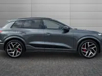 Used Audi Q6 e-tron Advanced 284 kW (387 HP) 2024 Daytona grey SUV
