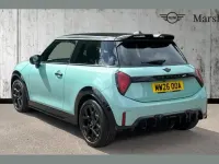 New Mini John Cooper Works 228 HP (167 kW) 2026 Green Hatchback