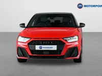 Begagnad Audi A1 Black Edition 2021 Röd SUV
