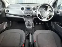 Used Hyundai i10 Premium 87 HP (63 kW) 2017 Blue Hatchback