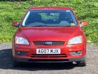 Usado Ford Focus Style 100 HP (73 kW) 2007 Vermelho Citadino