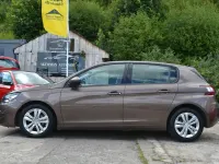 Used Peugeot 308 Active 100 HP (73 kW) 2015 Brown Hatchback