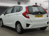 Used Honda Jazz S 101 HP (74 kW) 2016 White Hatchback