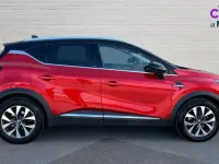 Used Renault Captur Version S 160 HP (117 kW) 2021 Red and black SUV