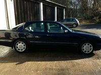 Begagnad Mercedes E200 Elegance 2001 Sedan