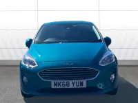 Używany Ford Fiesta Titanium 100 KM (73 kW) 2009 Hatchback