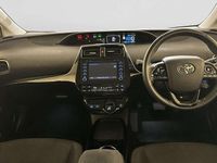 Used Toyota Prius Active 122 HP (89 kW) 2021 Blue Hatchback