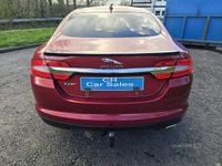 Used Jaguar XF Luxury 200 HP (147 kW) 2015 Red Sedan