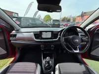 Used Kia Stonic 114 HP (83 kW) 2019 Red SUV