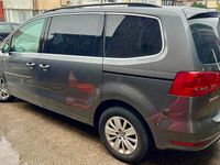 Usado VW Sharan SE 2015 Cinzento Monovolume