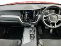 Used Volvo XC60 R-Design 250 HP (183 kW) 2018 Red SUV