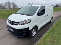 Used Vauxhall Vivaro Edition 120 HP (88 kW) 2020 White MPV