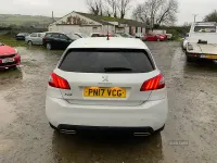 Used Peugeot 308 GT-line 120 HP (88 kW) 2017 White Hatchback