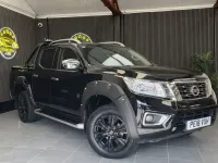 Used Nissan Navara Tekna 190 HP (139 kW) 2018 Black Pickup