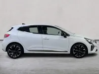 Used Renault Clio Techno 90 HP (66 kW) 2024 White Hatchback
