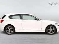 Used BMW 118 Sport Line 134 HP (98 kW) 2017 White Hatchback