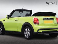 Used Mini Cooper Classic 134 HP (98 kW) 2022 Yellow Hatchback