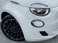 Second-hand Fiat 500e Icon 86 kW (118 CP) 2023 Alb Hatchback