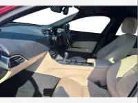 Used Jaguar XE Prestige 178 HP (130 kW) 2016 Red Sedan
