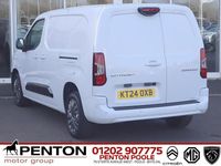 Used Citroën Berlingo 101 HP (74 kW) 2024 White MPV