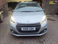 Used Peugeot 208 GT-line 100 HP (73 kW) 2018 Silver Hatchback