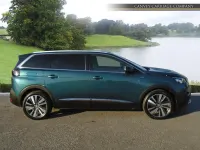 Used Peugeot 5008 Premium 130 HP (95 kW) 2018 Green SUV