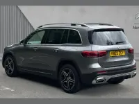 Begagnad Mercedes GLB200 Executive 161 HK (118 kW) 2023 Grå SUV