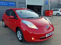 Used Nissan Leaf Acenta 30 kW (41 HP) 2016 Red Hatchback