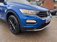 Used VW T-Roc Design 115 HP (84 kW) 2018 Blue SUV