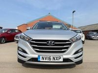 Used Hyundai Tucson SE 116 HP (85 kW) 2016 Silver SUV
