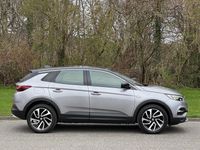 Used Vauxhall Grandland X Elite 130 HP (95 kW) 2019 Grey metallic SUV