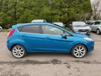 Used Ford Fiesta Titanium 75 HP (55 kW) 2013 Blue Hatchback