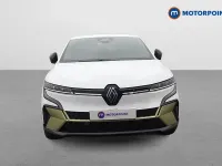 Used Renault Megane E-Tech Iconic 160 kW (218 HP) 2024 White Hatchback