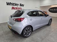 Begagnad Mazda 2 Inclusive 2019 Silver Halvkombi