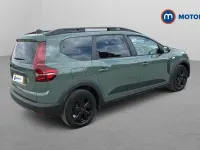 Used Dacia Jogger Extreme 141 HP (103 kW) 2025 MPV